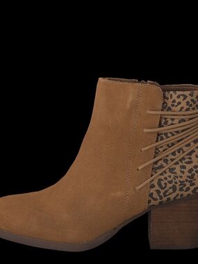 Skechers Tan Suede Ankle Boot with Leopard Panel